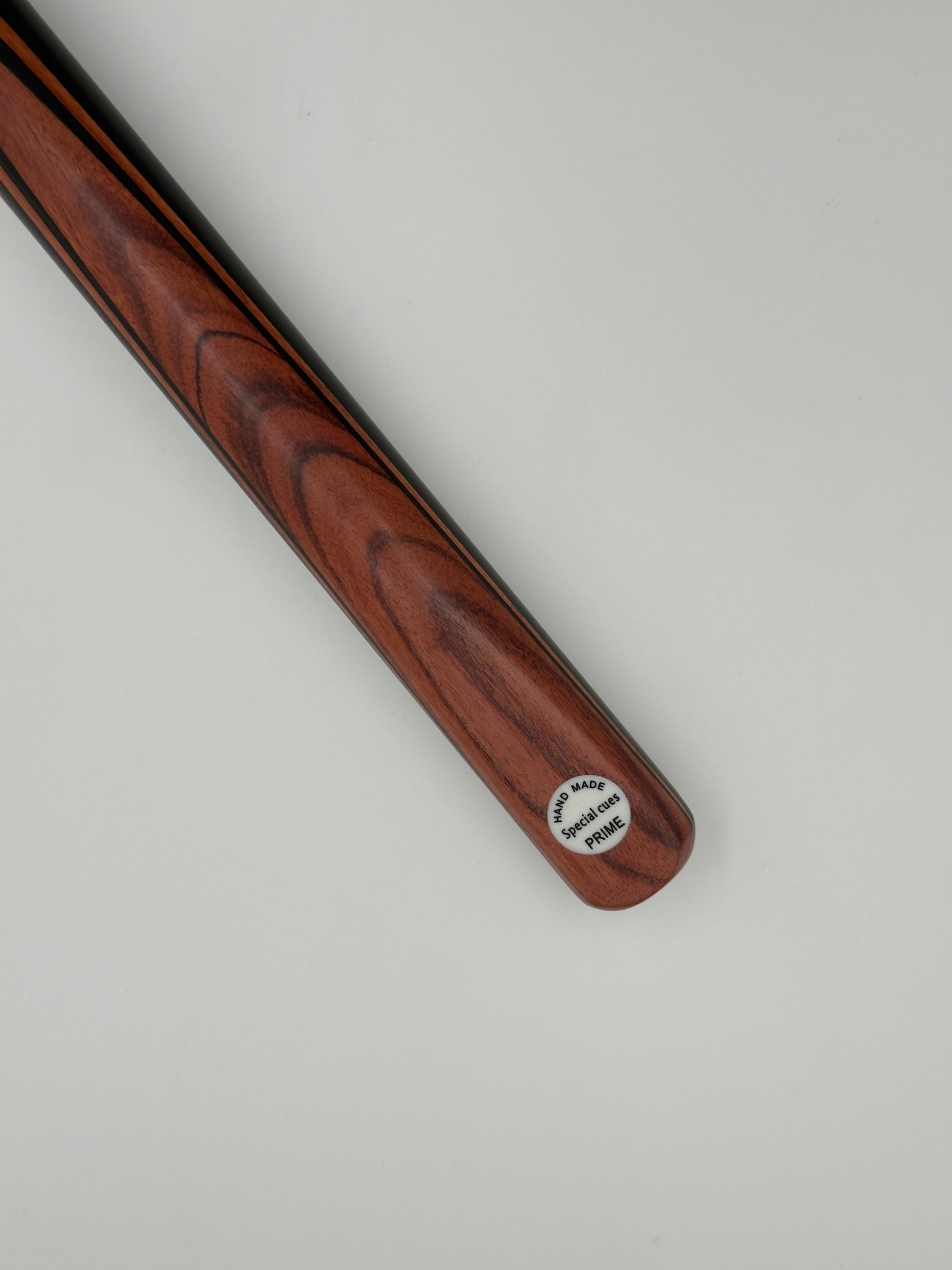 Special cues prime