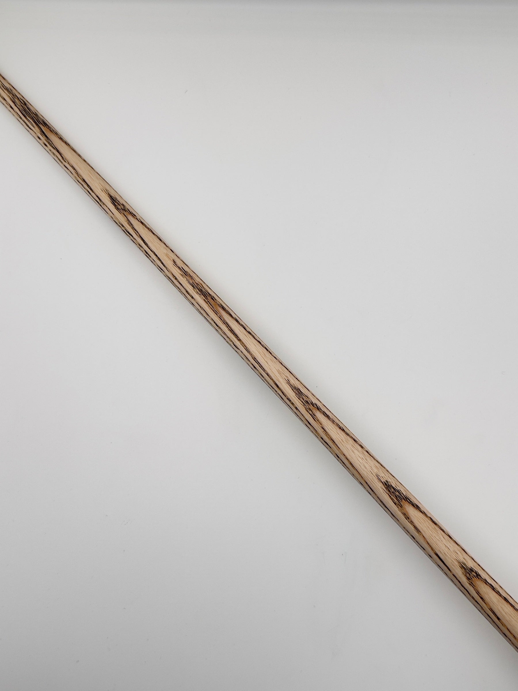 Special cues prime