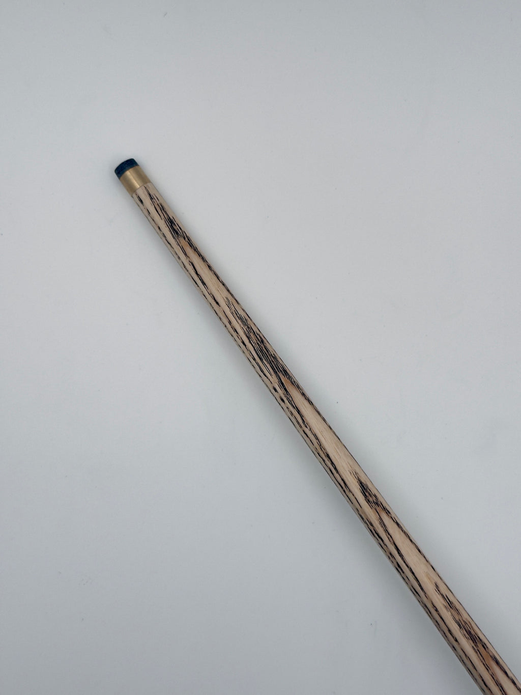 Special cues prime